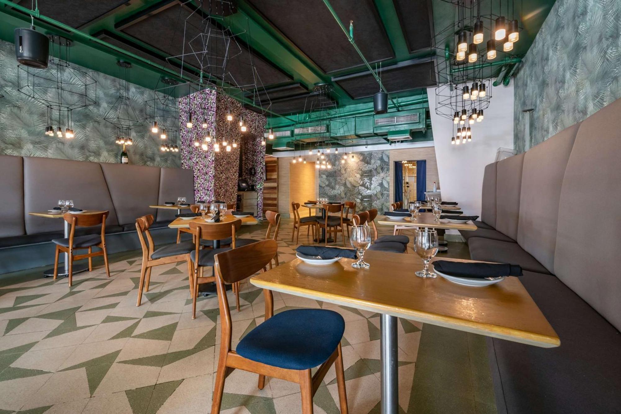 Condado Palm Inn San Juan, Tapestry Collection By Hilton Exterior photo
